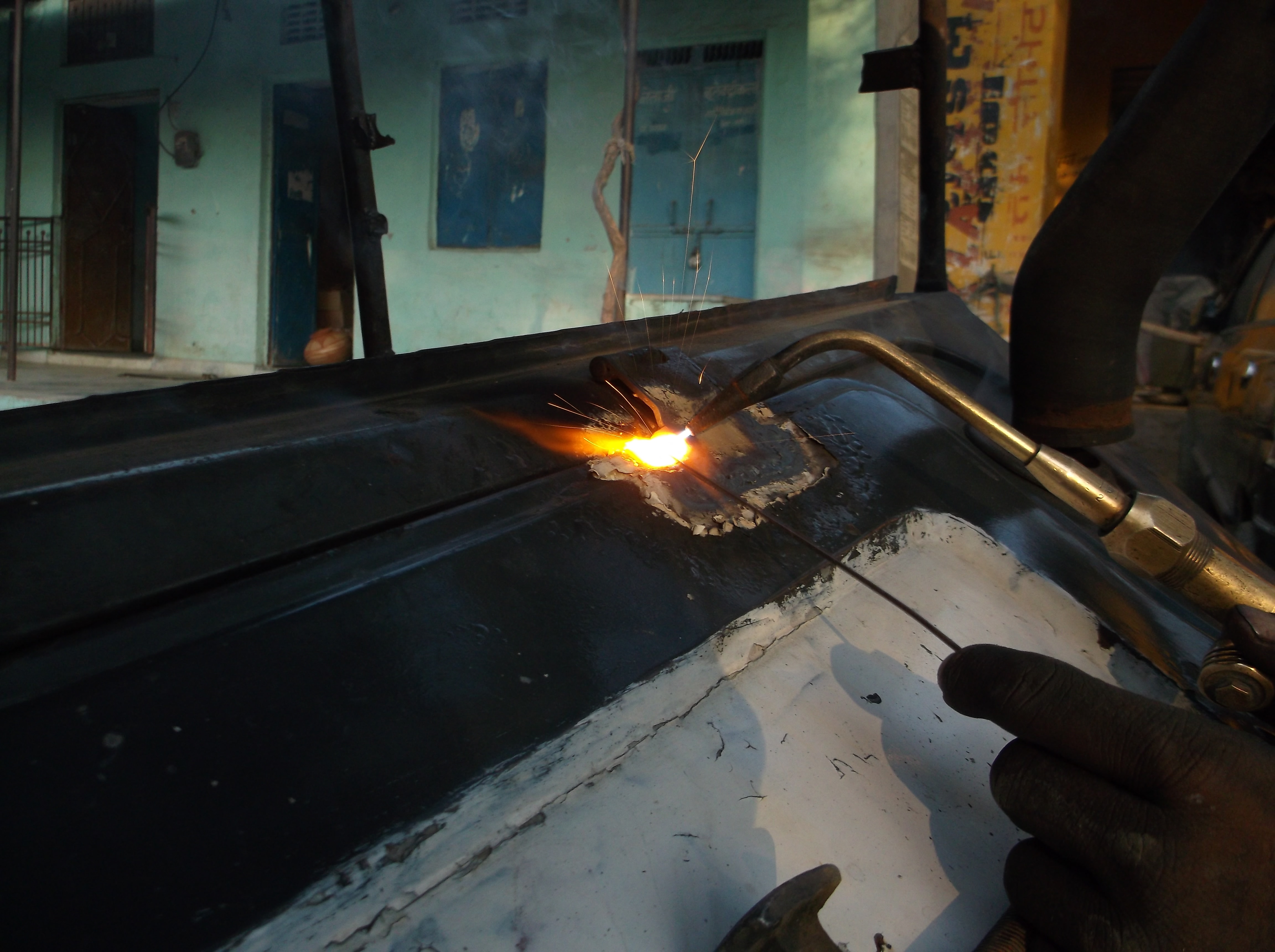 metal foundry work weld